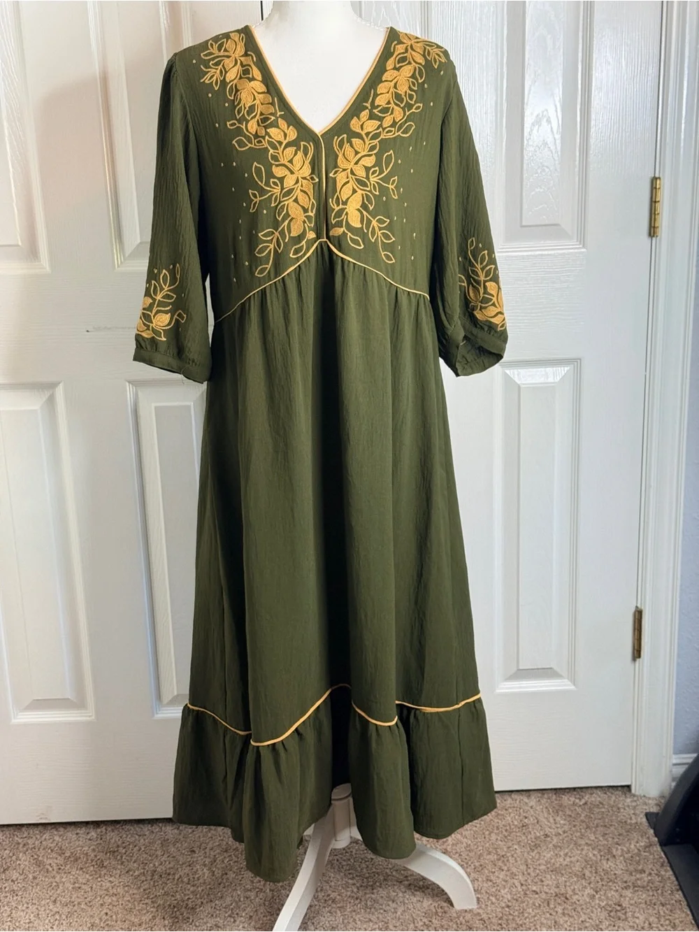 Fig + Flower Olive Green Embroidered Boho Midi Dress XL EUC - Picture 1 of 9